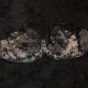 Victoria secret bra 34DDD